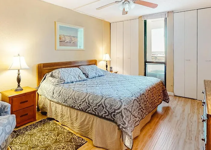 Holiday home Oceanfront With A Shaded Balcony Ac Wifi & Shared Outdoor Pool Ocean City