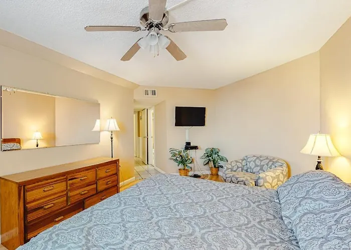 Oceanfront With A Shaded Balcony Ac Wifi & Shared Outdoor Pool Ocean City
